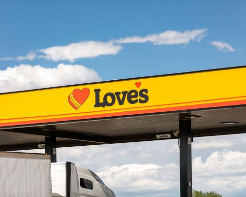 loves gas station