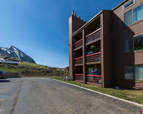 premier mountain properties