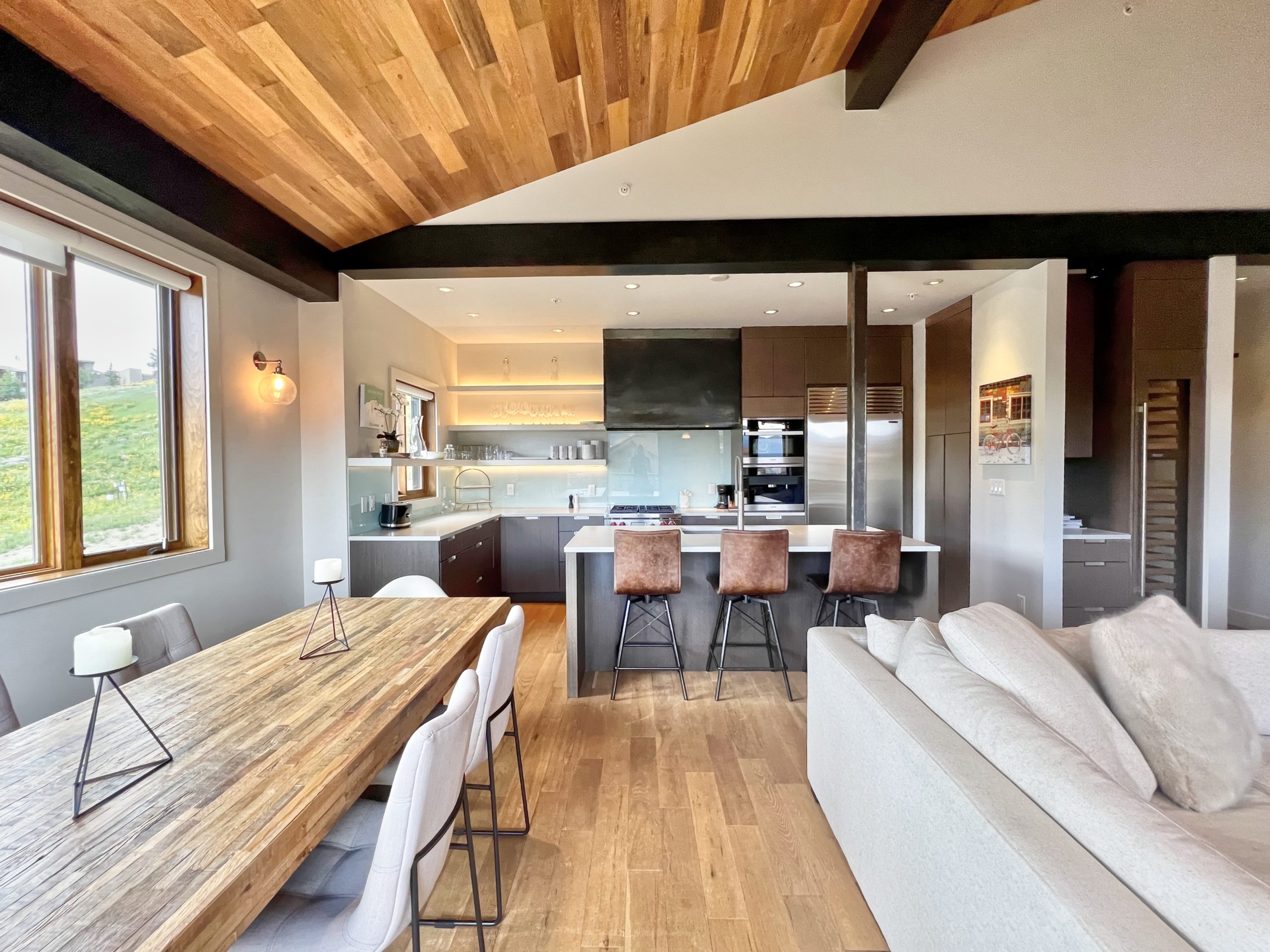 Crested Butte Lodging and Property Management Crested Butte + Gunnison