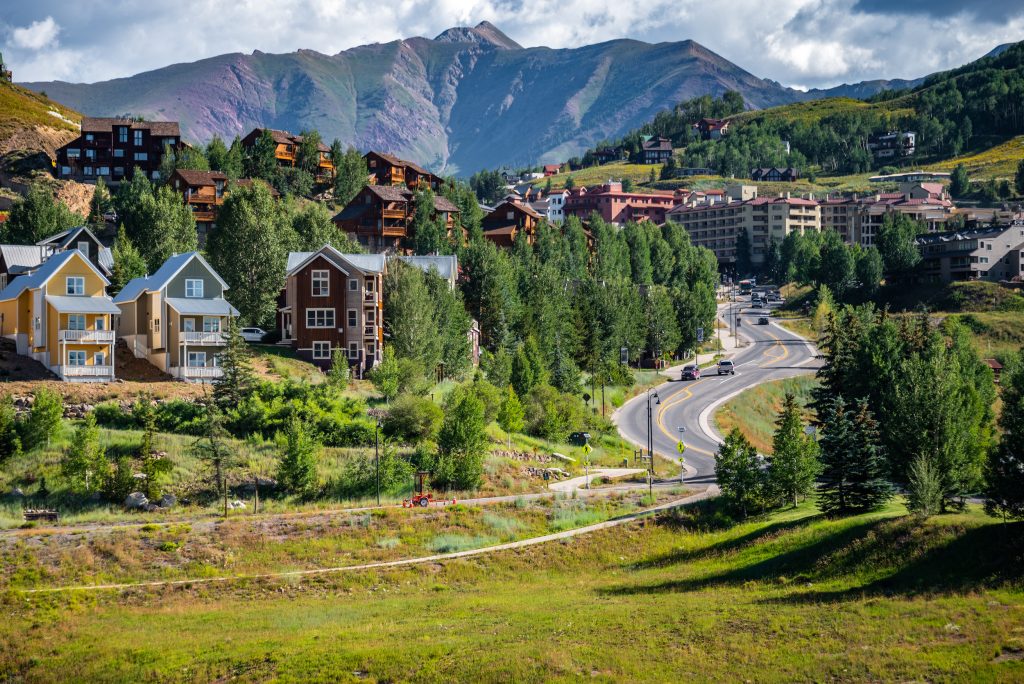 Mt. Crested Butte Lodging | Crested Butte + Gunnison